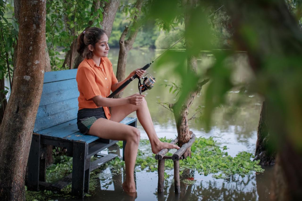 The Backwaters Lodge ウィルパットゥ エクステリア 写真
